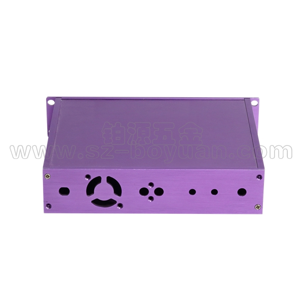 鋁機(jī)箱散熱孔位越多？散熱效果就越好嗎？